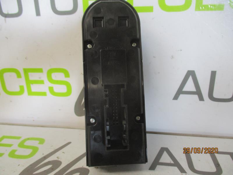 Interruttore alzacristalli OPEL ZAFIRA B PHASE 1 Diésel - 1