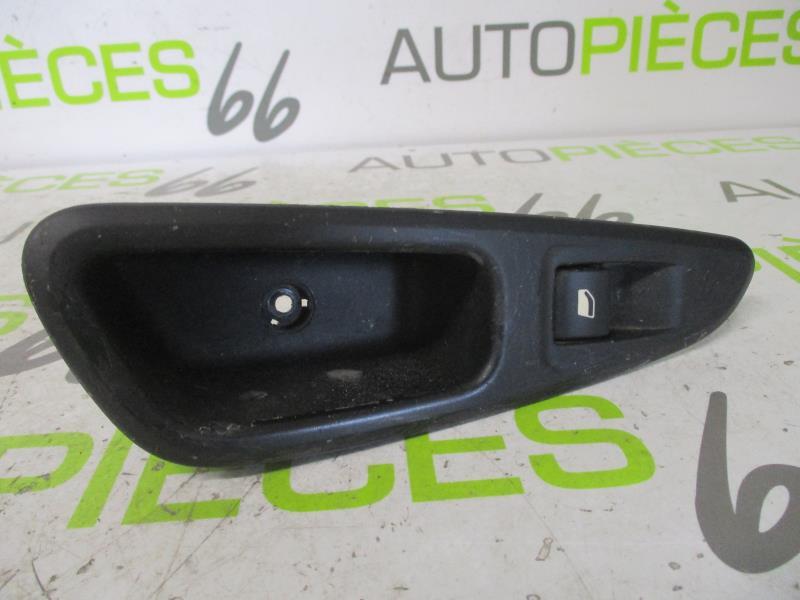 Interruttore lavacristalli posteriore sinistro PEUGEOT 308 1 SW PHASE 1 BREAK Diésel - 1