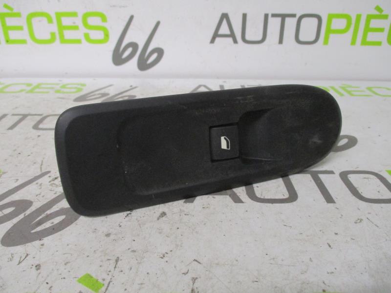Interruttore lavacristalli anteriore destro PEUGEOT 308 1 PHASE 2 Diésel - 1