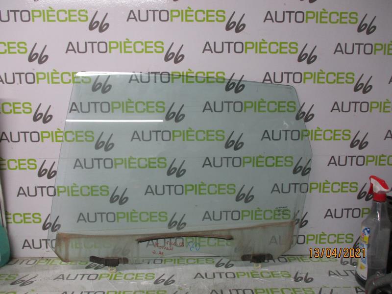 Vetro posteriore sinistro RENAULT SCENIC 3 PHASE 1 Diésel - 1