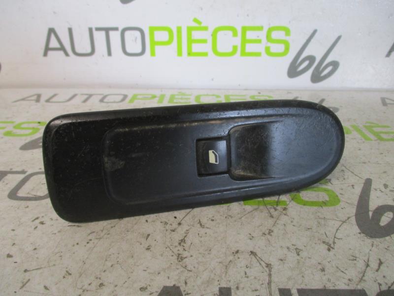 Interruttore lavacristalli anteriore destro PEUGEOT 308 1 PHASE 1 Diésel - 1