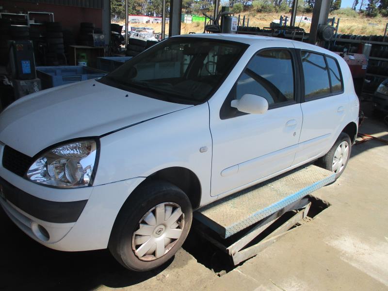 Vitre avant droit RENAULT CLIO 2 PHASE 2  - 1