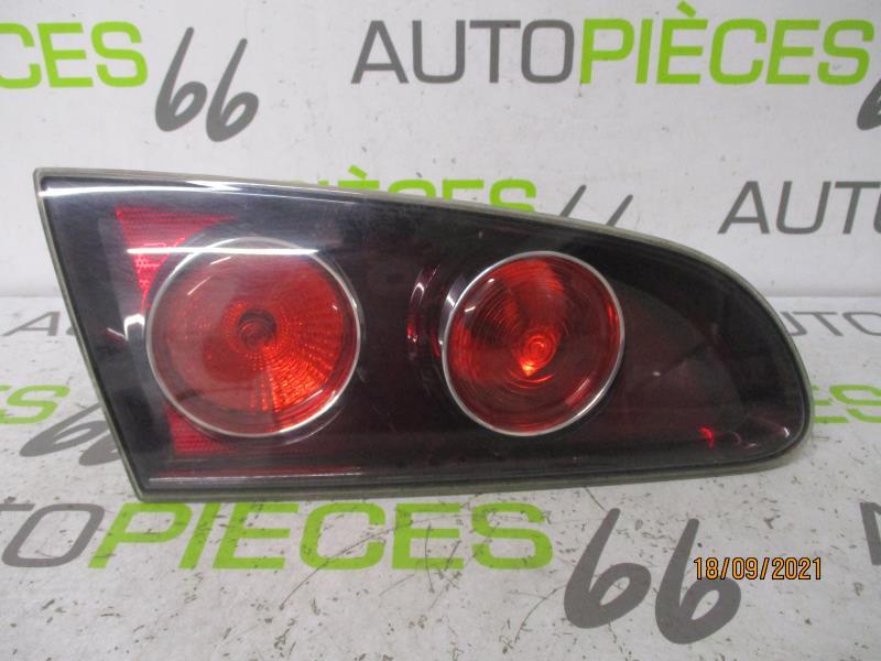 Feu arriere secondaire gauche (feux) RENAULT CLIO 2 PHASE 1 Essence - 1