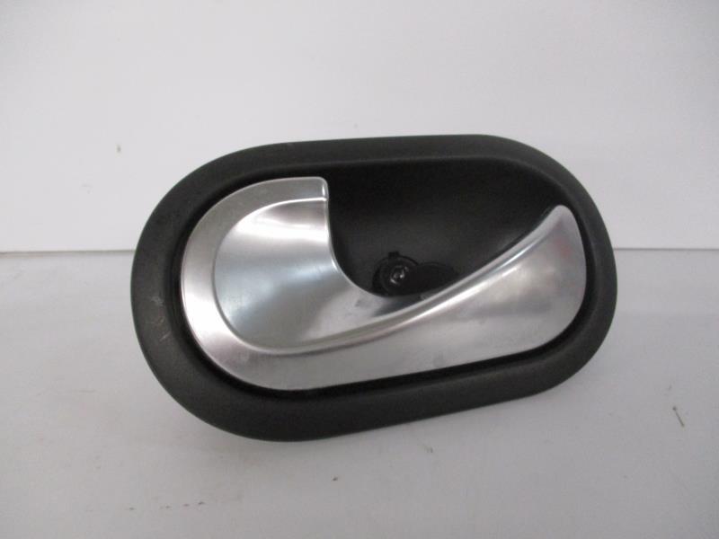 Maniglia interna anteriore sinistra RENAULT TWINGO 3 PHASE 2 Gasolina - 1