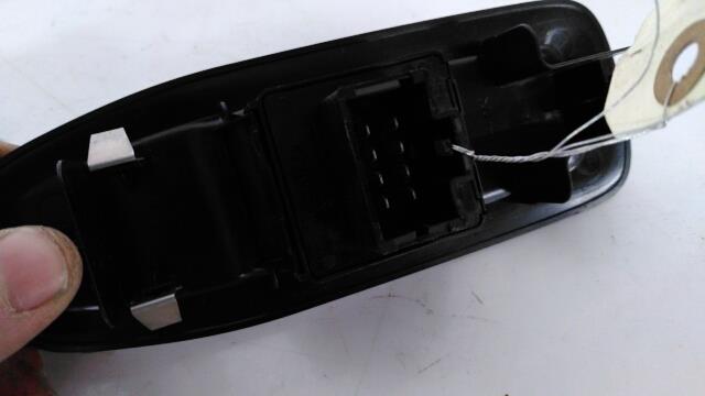 Interruttore lavacristalli anteriore sinistro PEUGEOT 208 1 PHASE 2 Diésel - 1