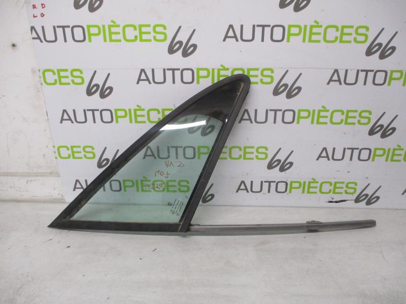 Ventanilla triangular delantera derecha (puerta) PEUGEOT 407 PHASE 1 Diésel - 1