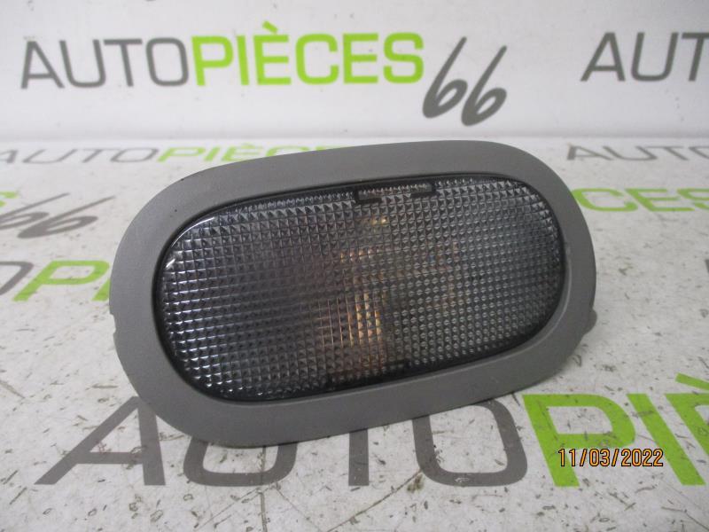 Eclairage de plafonnier RENAULT CLIO 2 CAMPUS PHASE 1 Essence - 1
