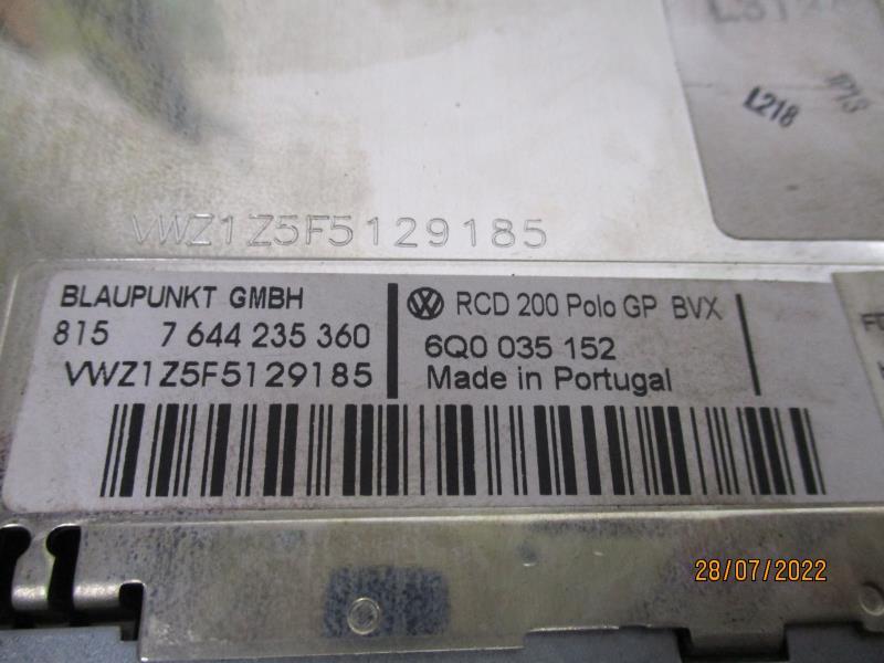 Autoradio originale VOLKSWAGEN POLO 4 PHASE 2 Gasolina - 1