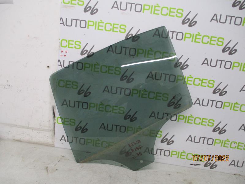 Vitre arriere gauche OPEL CORSA E Essence - 1