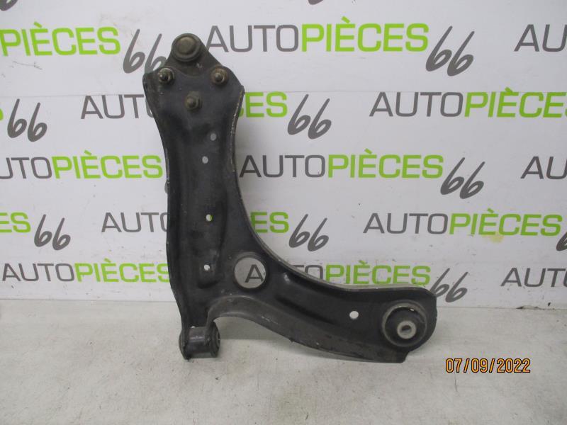 Triangolo anteriore sinistro VOLKSWAGEN POLO 5 PHASE 1 Gasolina - 1