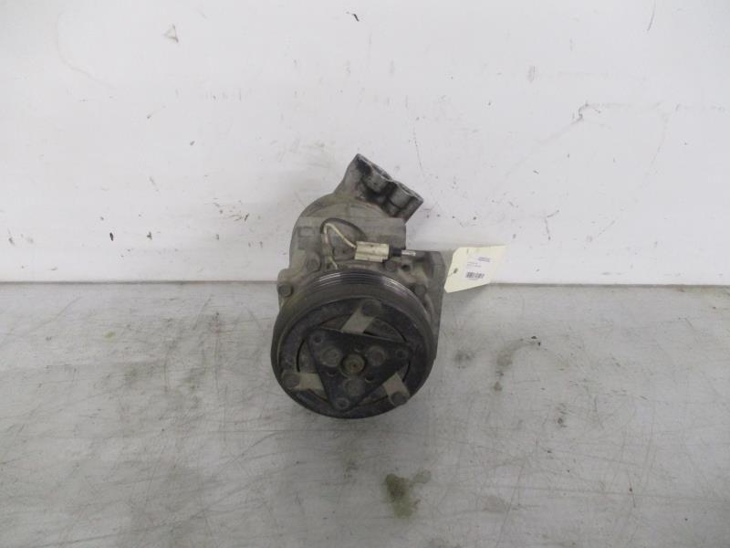 Compresseur clim RENAULT CLIO 2 PHASE 1 Essence - 1