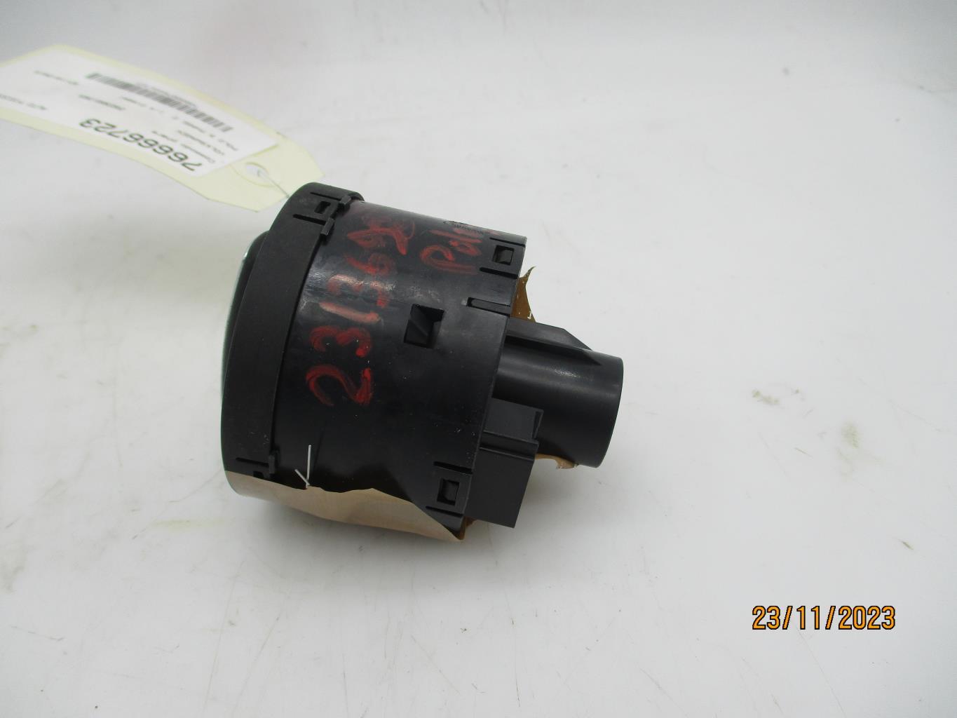 Commodo phare VOLKSWAGEN POLO 5 PHASE 2 Diesel - 1