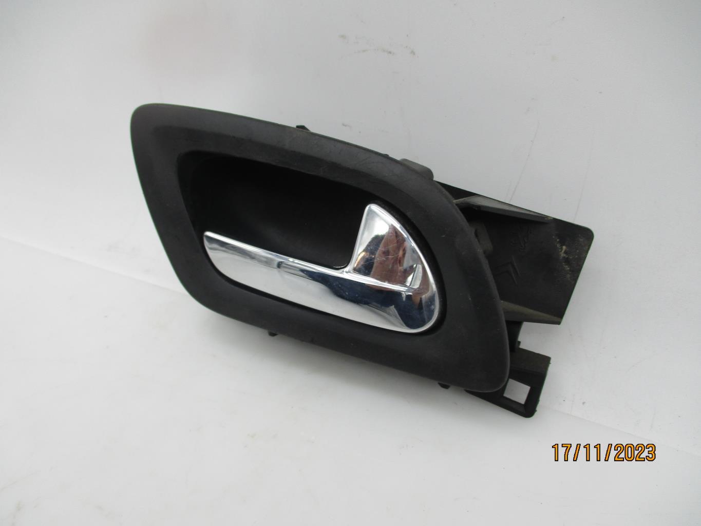 Maniglia interna anteriore destra PEUGEOT 308 1 PHASE 1 Diésel - 1