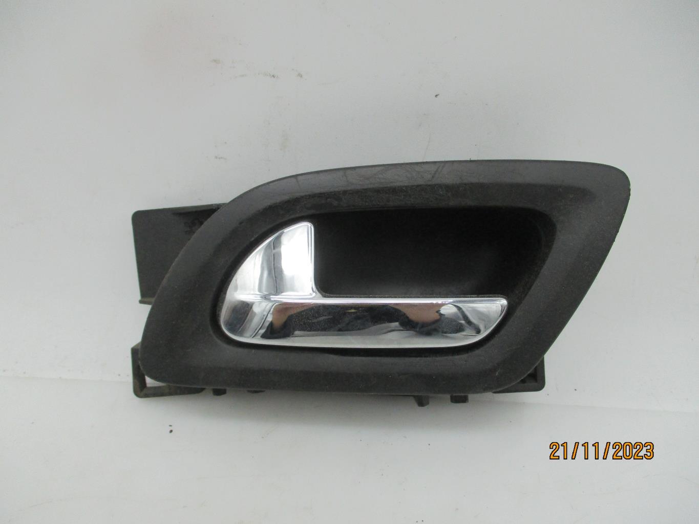Maniglia interna anteriore sinistra PEUGEOT 308 1 PHASE 1 Diésel - 1