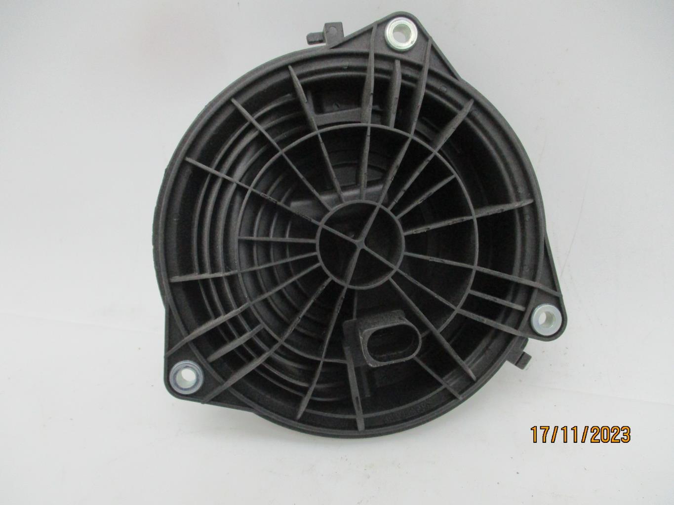 Pulsante del bagagliaio VOLKSWAGEN POLO 5 PHASE 1  - 1