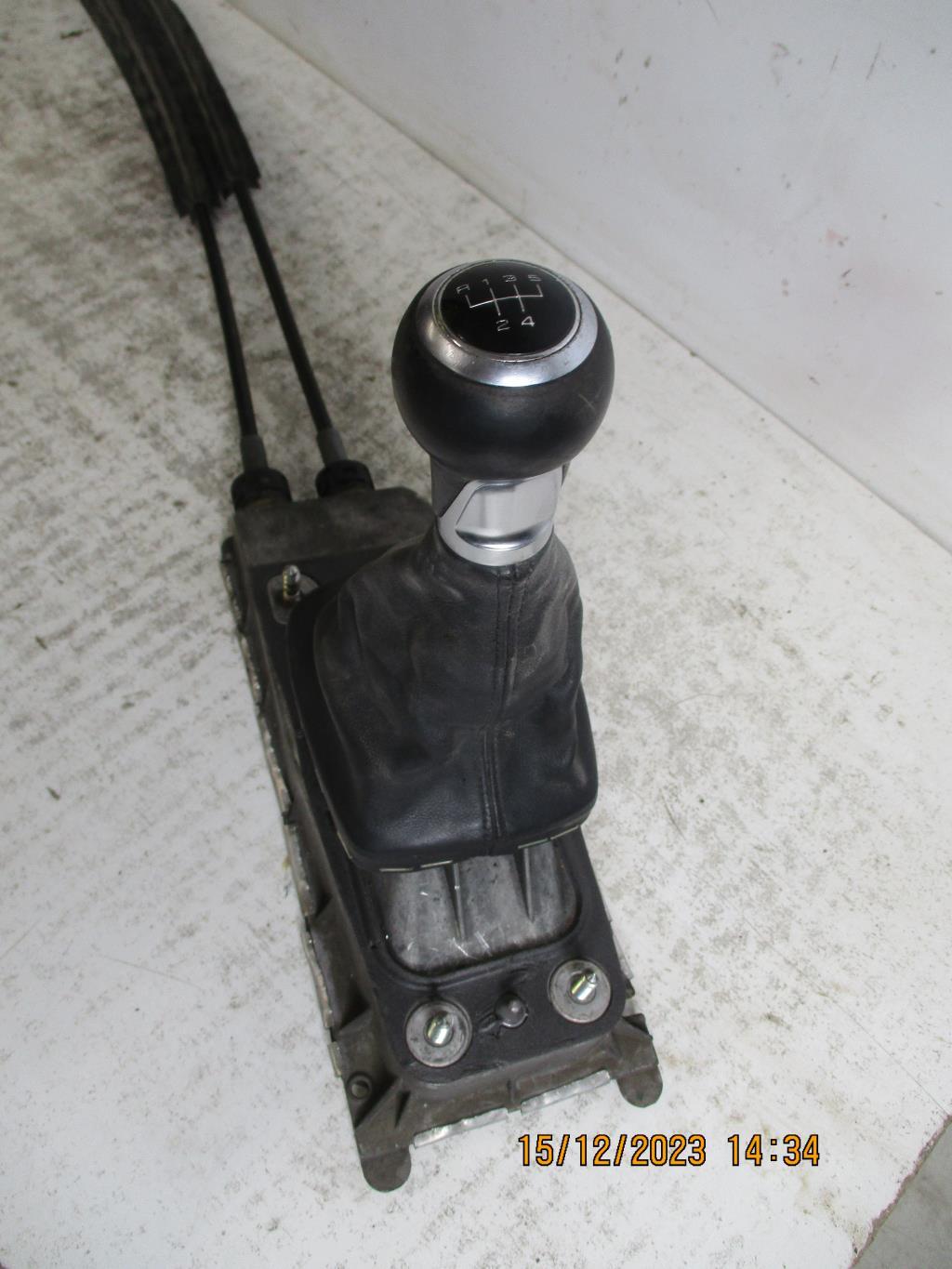 Cable levier de vitesses AUDI A1 1 PHASE 1 Diesel - 1