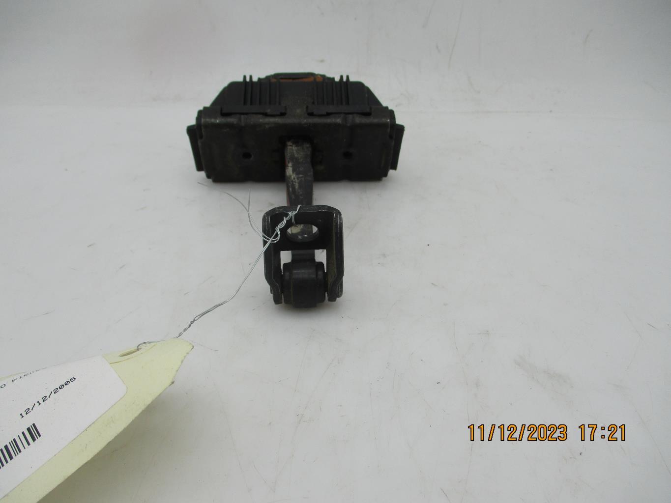 Arresto portiera anteriore sinistra BMW SERIE 3 E90  - 1