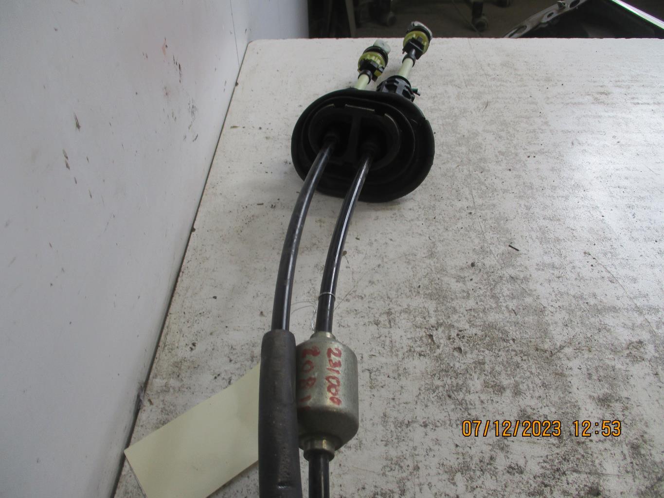 Cable levier de vitesses PEUGEOT 208 1 PHASE 1 Diesel - 1
