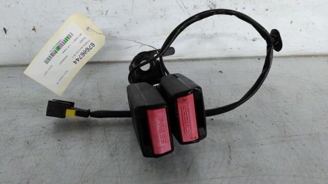 Aggancio cintura sicurezza posteriore destro PEUGEOT 207 PHASE 1 Diésel - 1