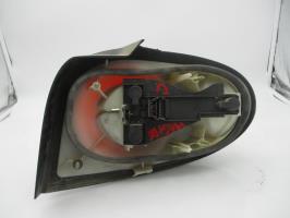 Fanale posteriore principale sinistro (luci)