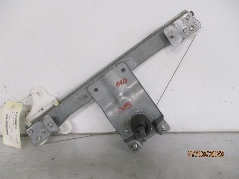 Alzacristalli manuale posteriore sinistro RENAULT CLIO 4 PHASE 2 Diésel - 1