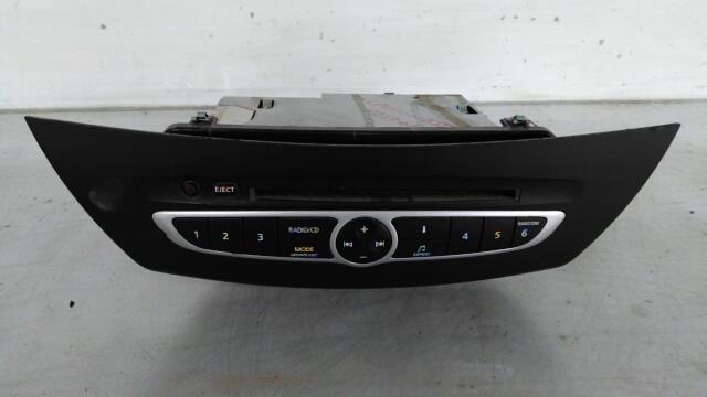Autoradio originale RENAULT LAGUNA 3 PHASE 1 Diésel - 1