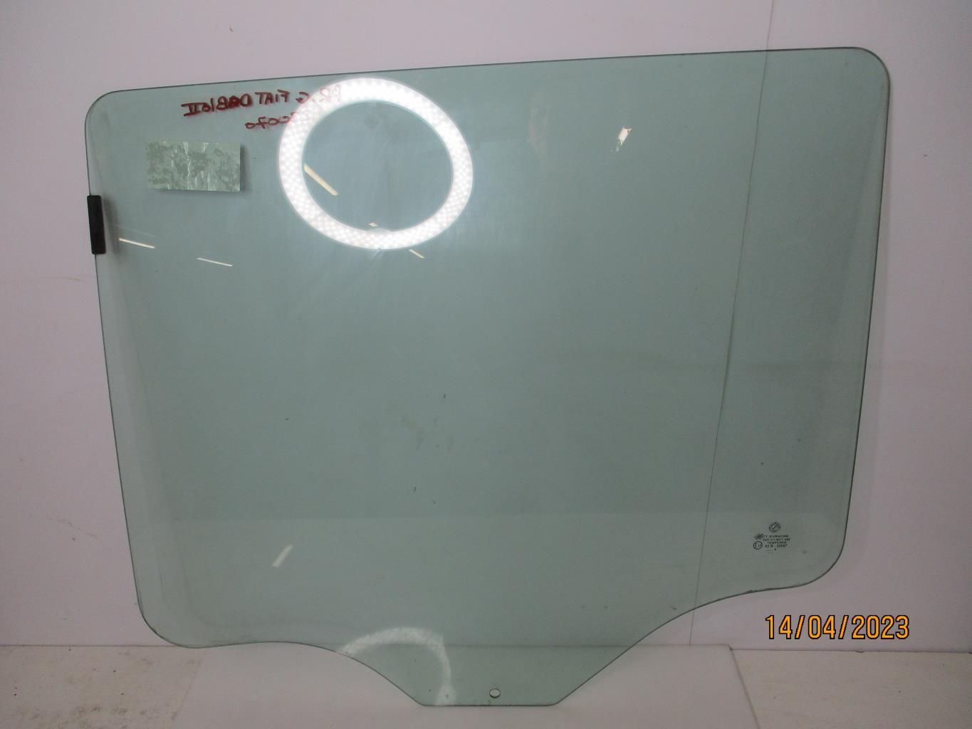 Vetro posteriore sinistro FIAT DOBLO 2 PHASE 1 Diésel - 1