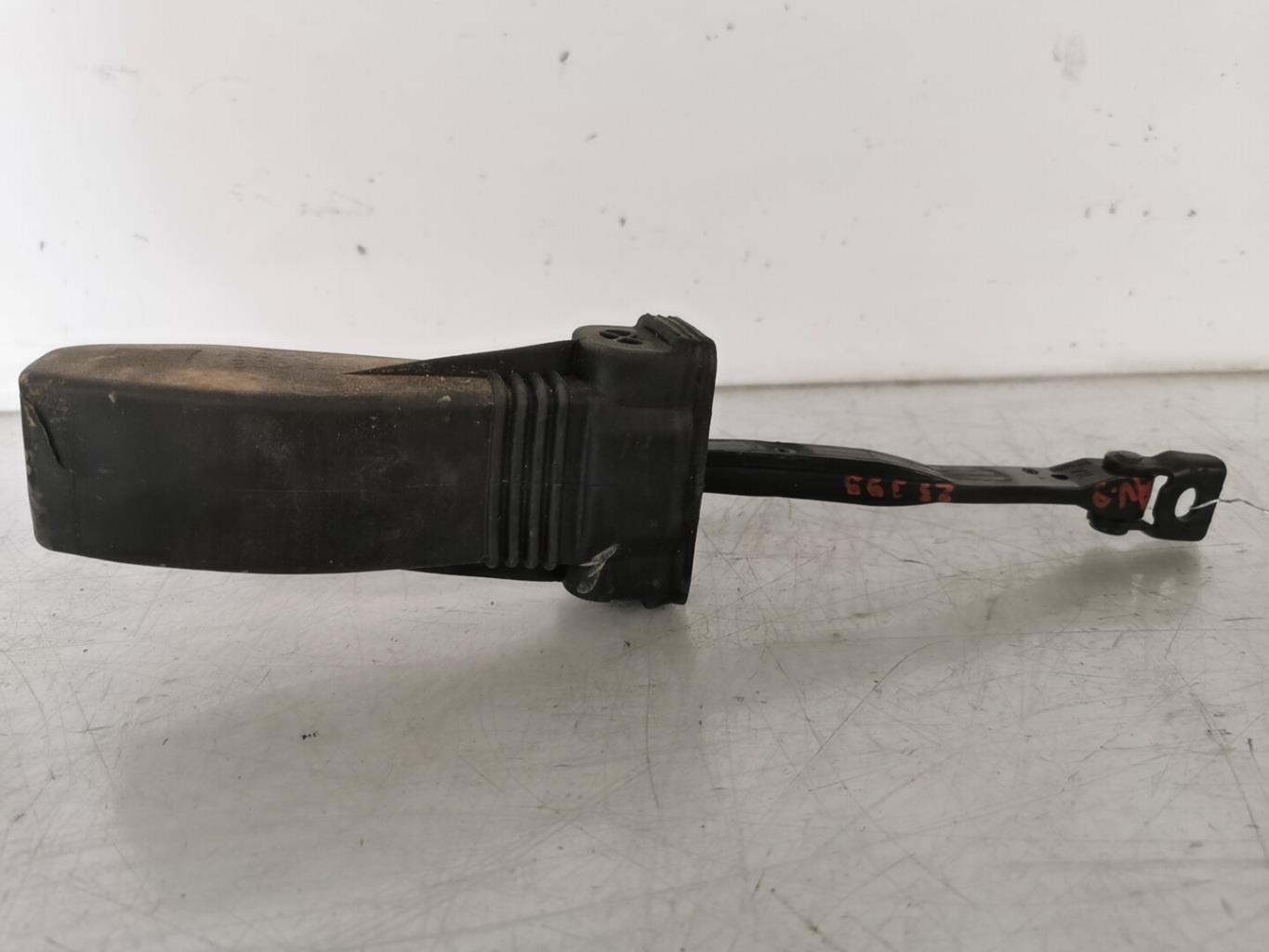 Arresto portiera anteriore destra AUDI A6 5 Diésel/Híbrido - 1
