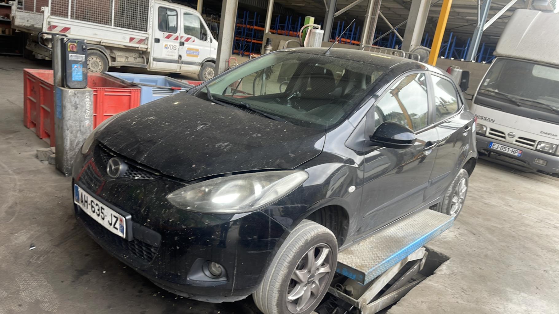 Fendinebbia sinistro (luce) MAZDA 2 2 PHASE 1 Diésel - 1