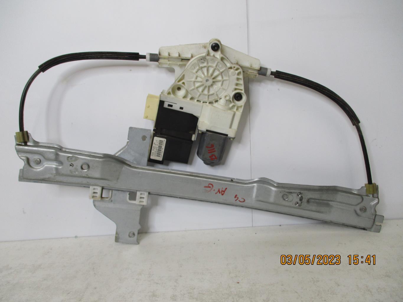 Alzacristalli manuale posteriore destro CITROEN C4 1 PHASE 1 Diésel - 1