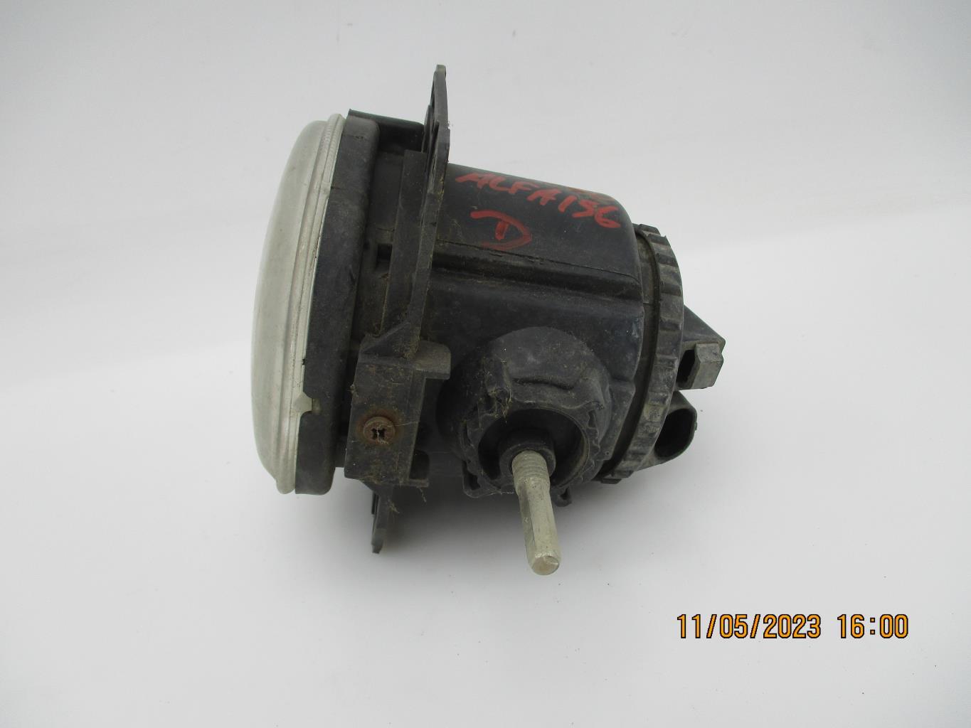 Fendinebbia destro (luci) ALFA ROMEO 156 PHASE 2 BREAK Diésel - 1