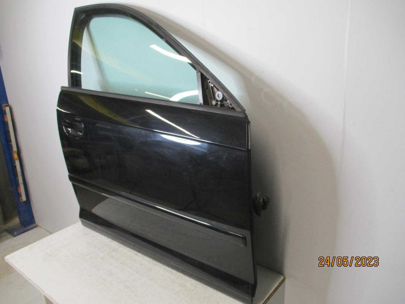 Porte avant droit AUDI A3 2 PHASE 1 Essence - 1