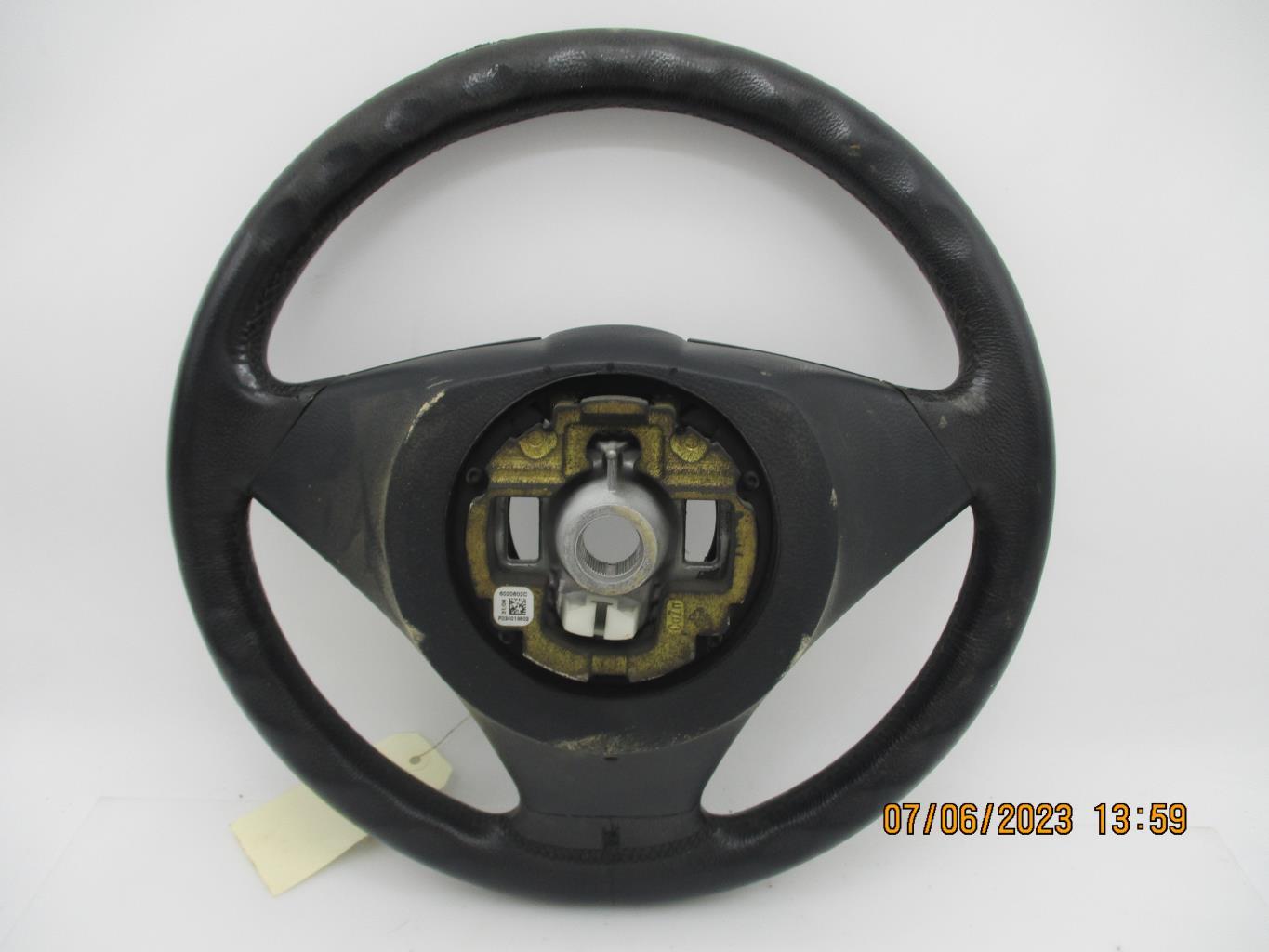 Volant BMW SERIE 5 E60 PHASE 2 Diesel - 1