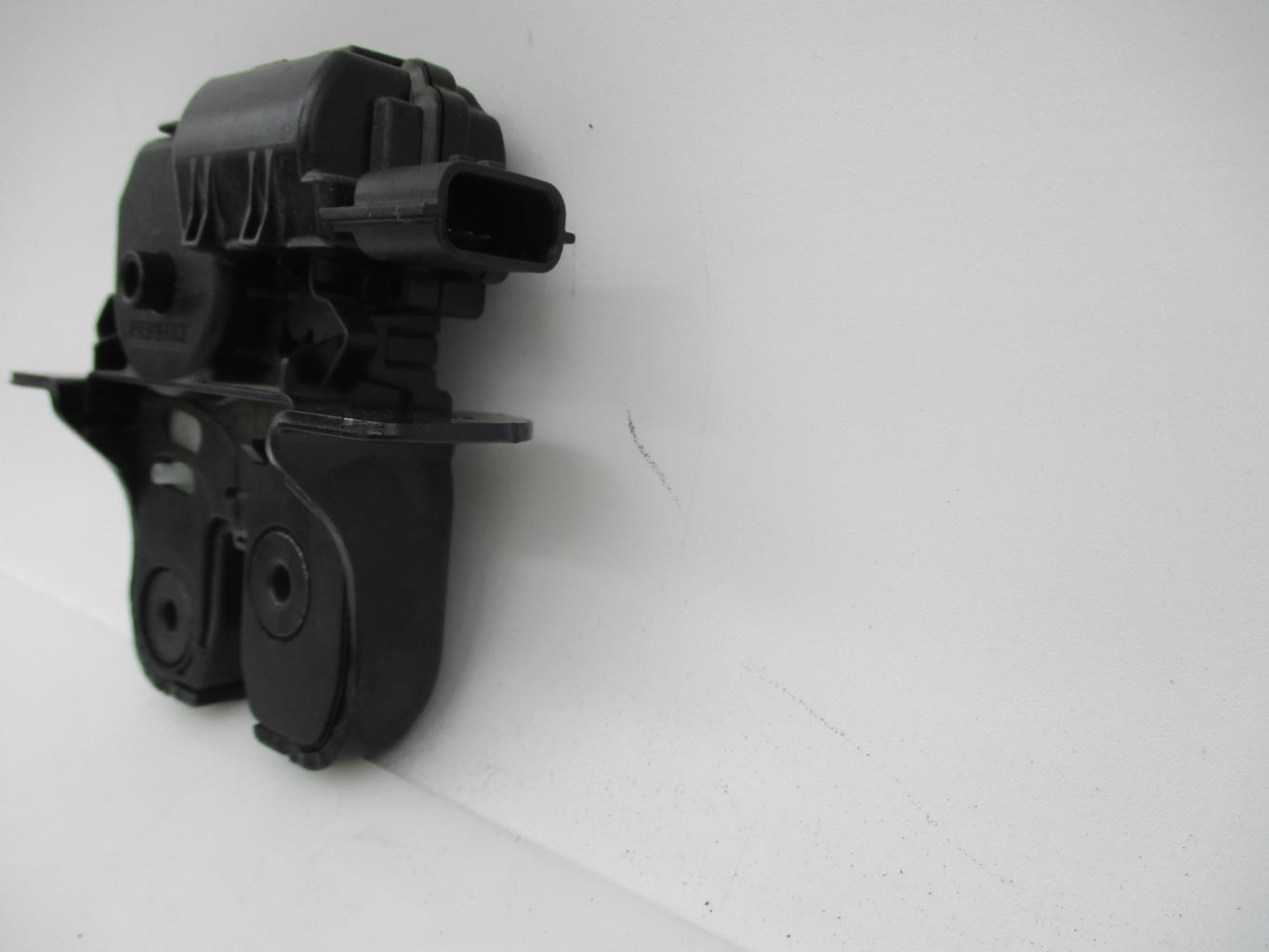 Fermeture centralisee coffre RENAULT CLIO 4 PHASE 2 Diesel - 1