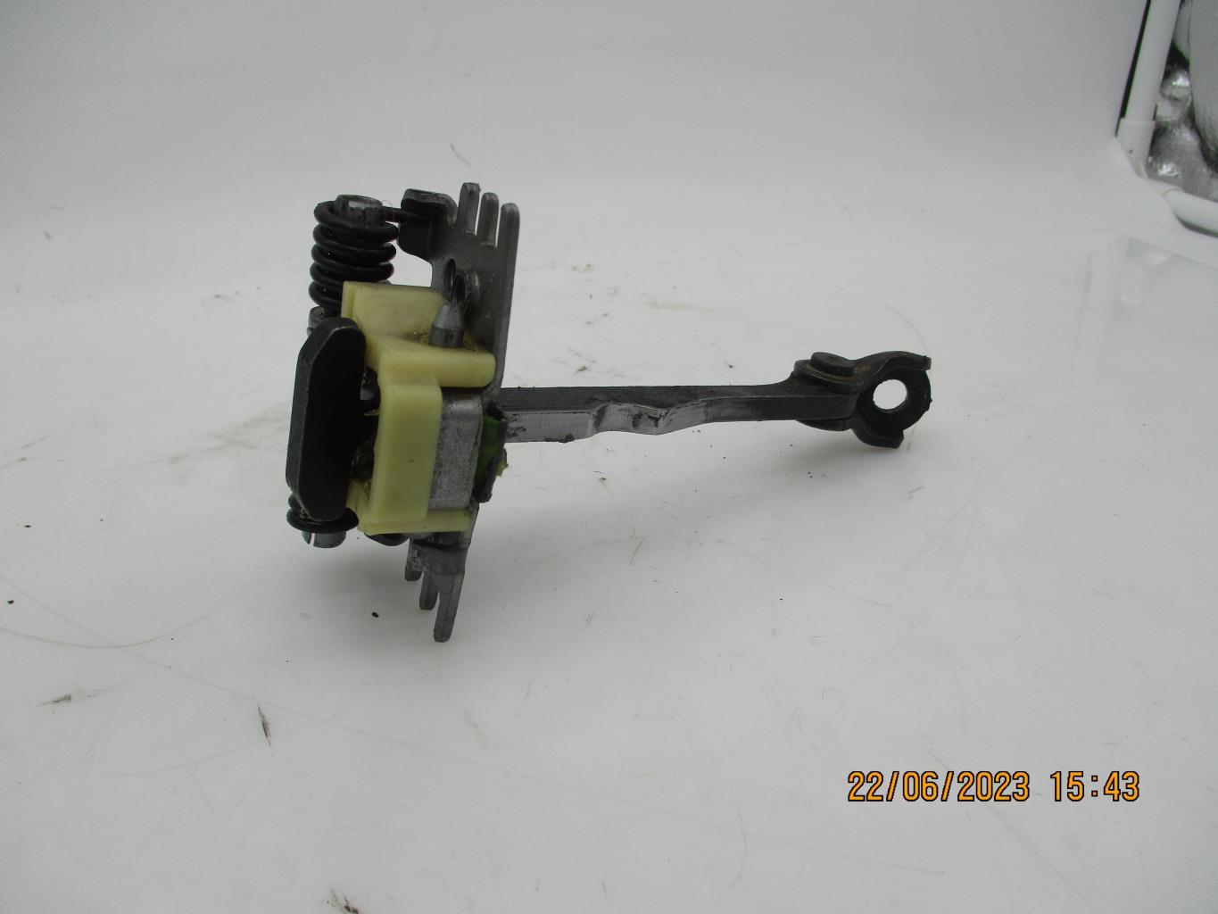 Arresto portiera anteriore sinistra RENAULT TWINGO 2 PHASE 1 Gasolina - 1