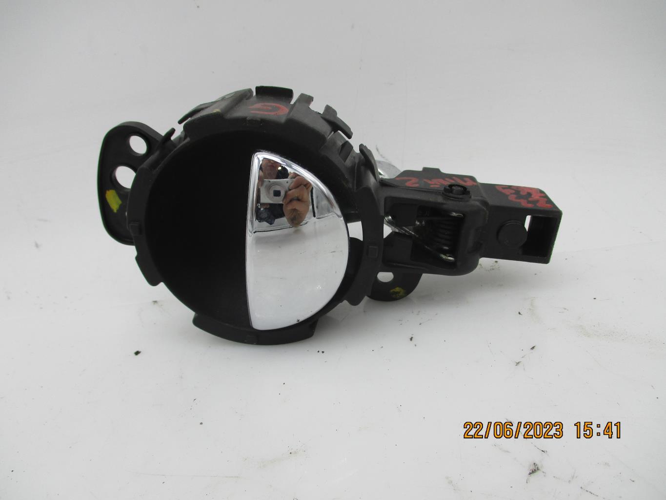 Poignee interieur avant gauche MINI MINI 2 R56 PHASE 1 Diesel - 1