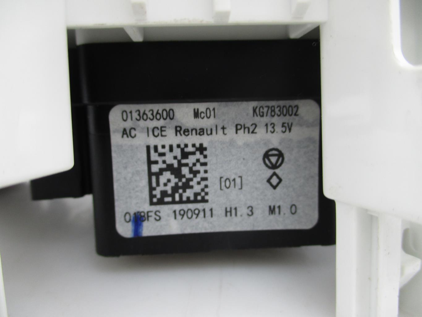 Commande chauffage RENAULT TWINGO 3 PHASE 2 Essence - 1