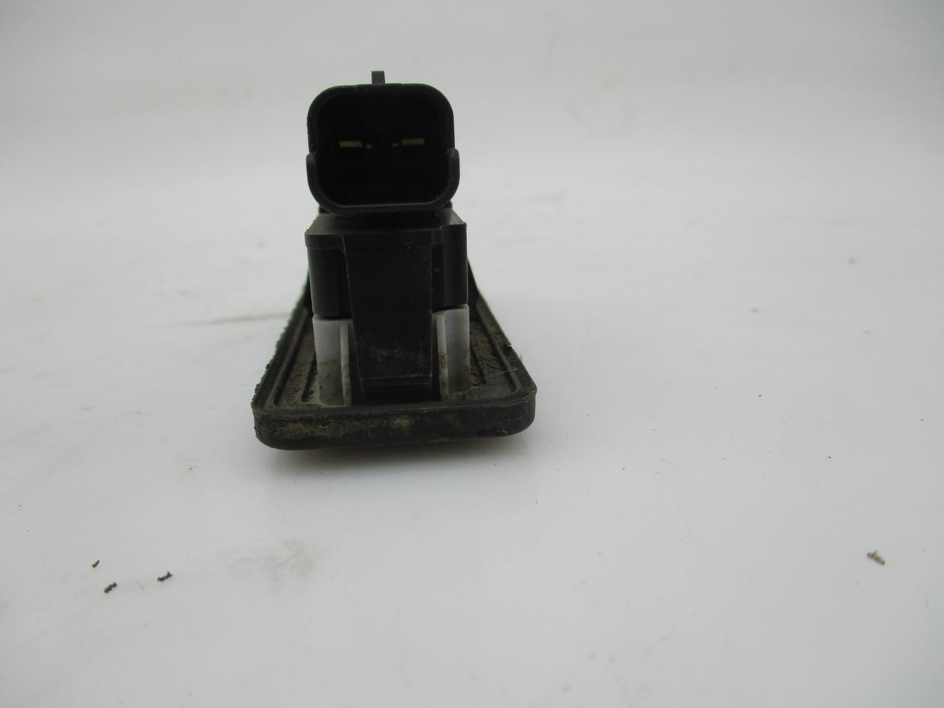 Pulsante del bagagliaio PEUGEOT 308 2  - 1