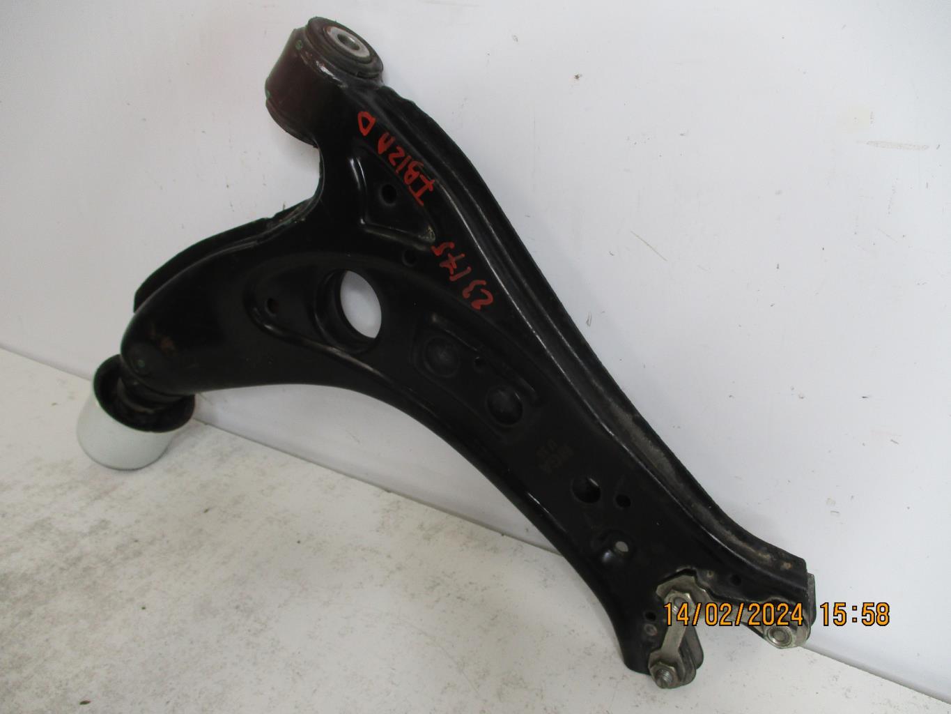 Triangle avant droit SEAT IBIZA 3 PHASE 2 Diesel - 1