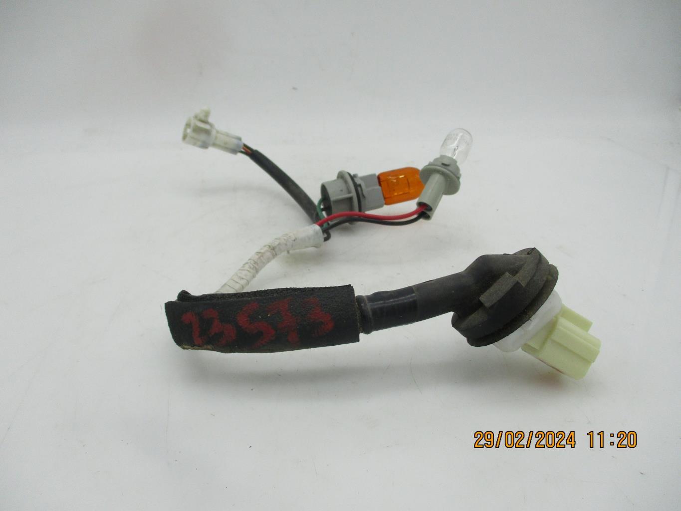 Base portalampade fanale posteriore sinistro SUZUKI SWIFT 5 Gasolina/Híbrido - 1
