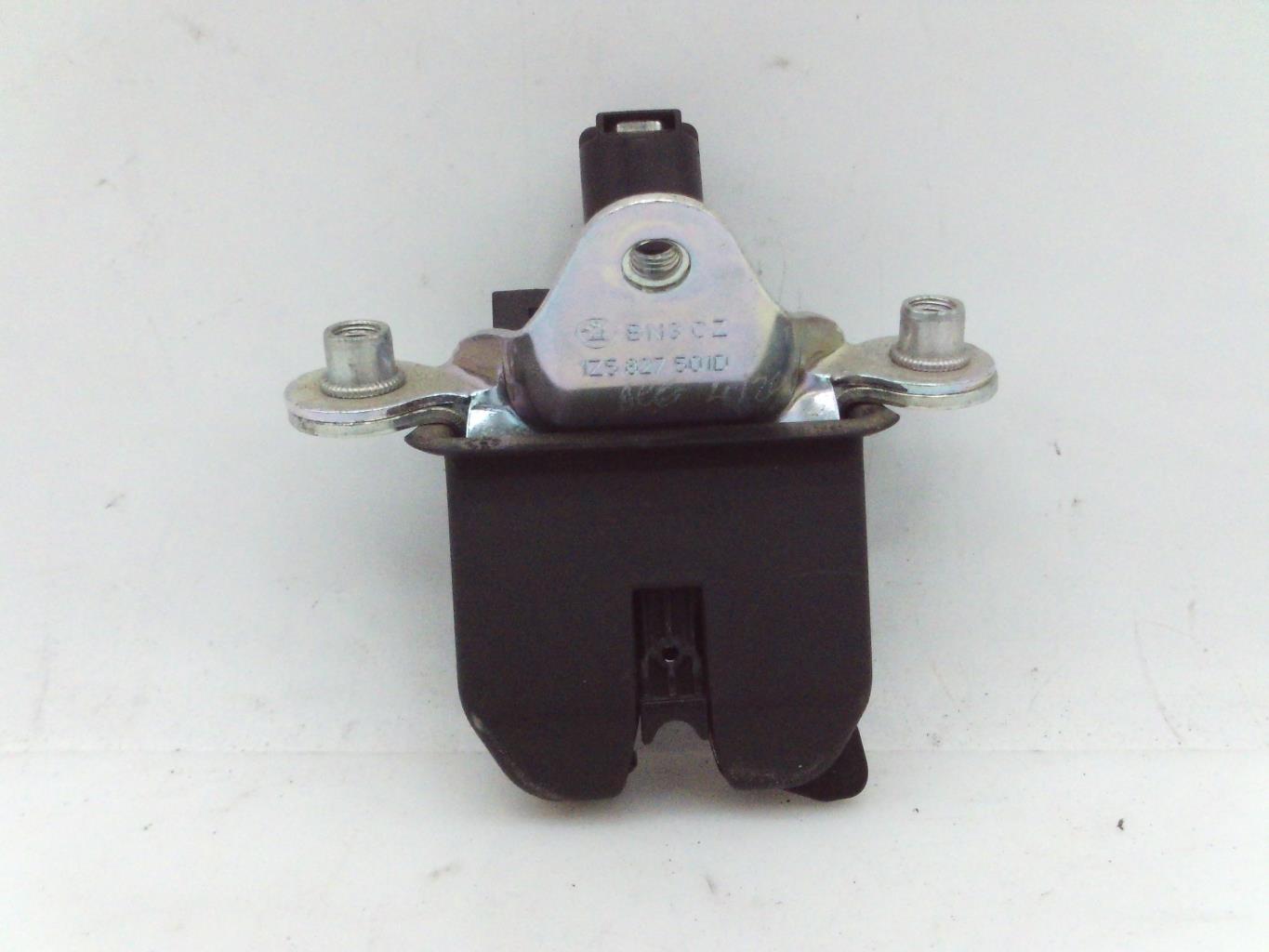 Fermeture centralisee coffre SKODA OCTAVIA 2  - 1