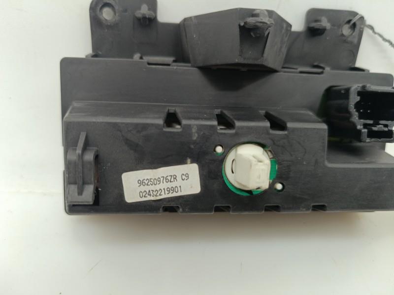 Monitor display PEUGEOT 206 PHASE 1 Gasolina - 1