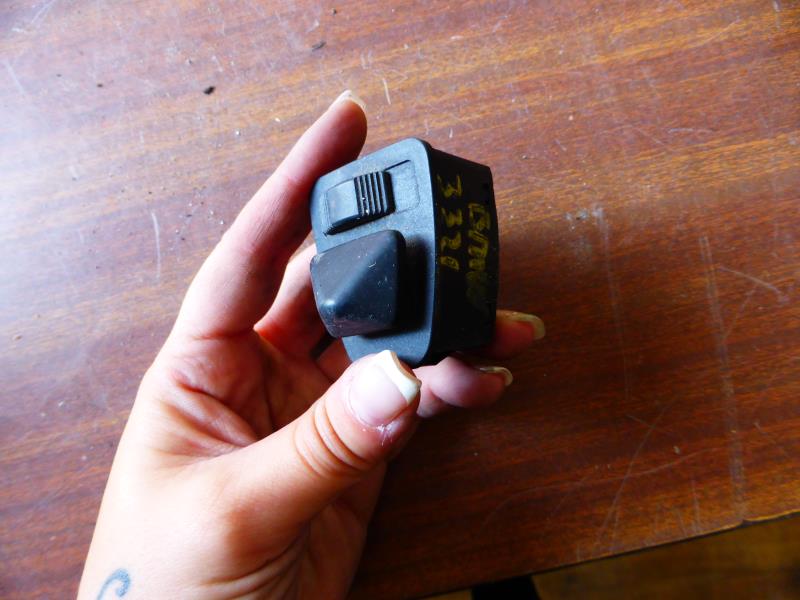 Bouton/Interrupteur BMW SERIE 3 E46 TOURING PHASE 1 BREAK Diesel - 1