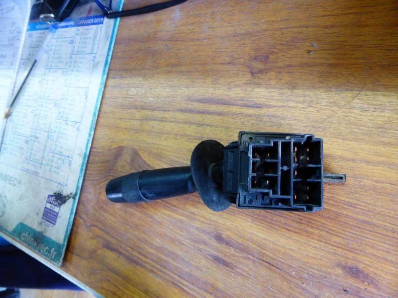 Commodo phare PEUGEOT 405  - 1