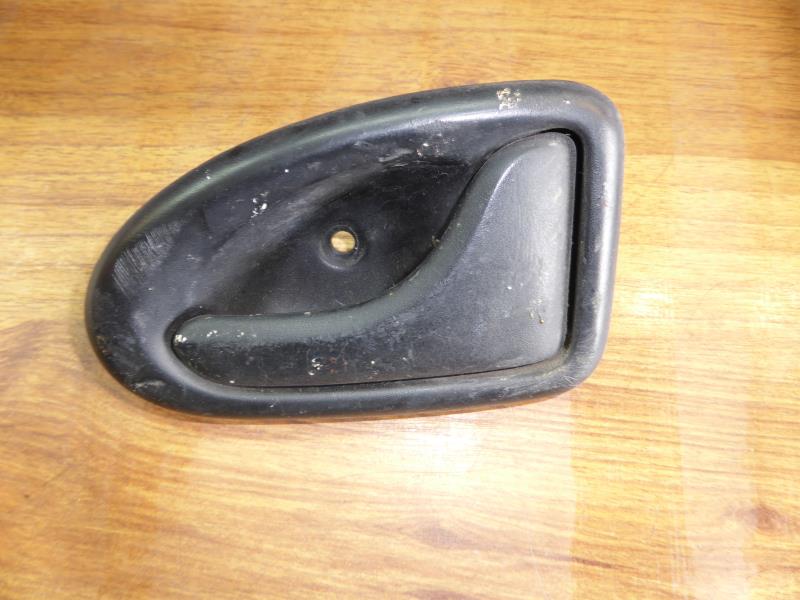 Poignee interieur avant droit RENAULT MASTER 2 PHASE 1 Diesel - 1