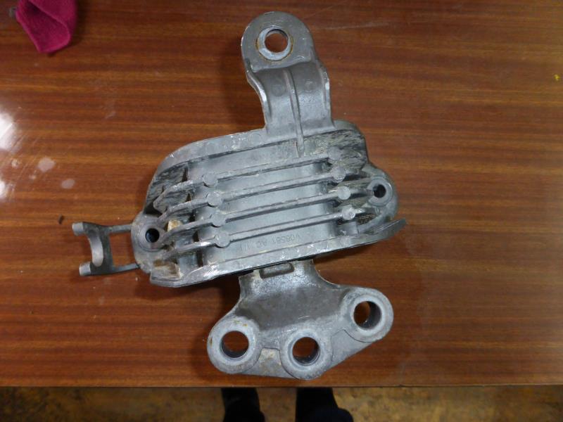 Support moteur OPEL ZAFIRA TOURER C PHASE 1 Diesel - 1
