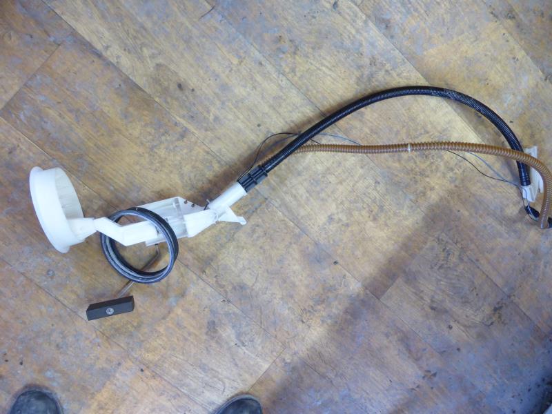 Pompe immergee AUDI TT 1 COUPE Essence - 1