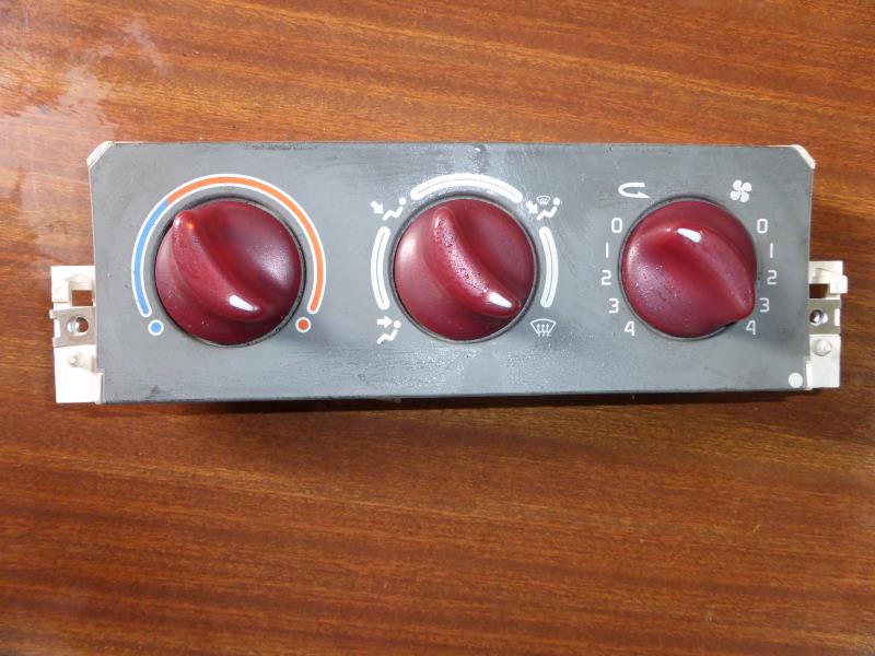 Commande chauffage RENAULT TWINGO 1 PHASE 3 Essence - 1