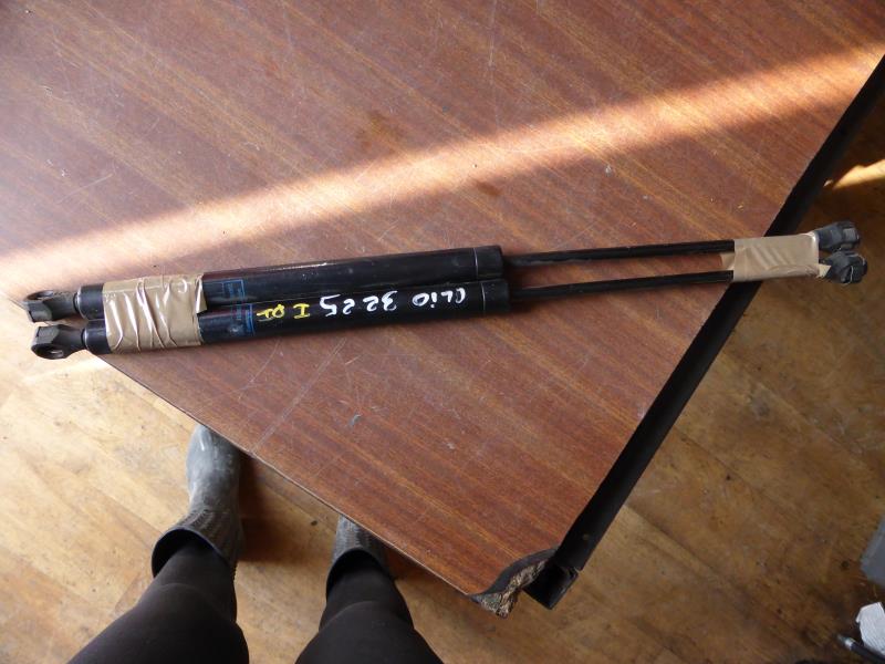 Verin de coffre RENAULT CLIO 1 PHASE 1 Essence - 1