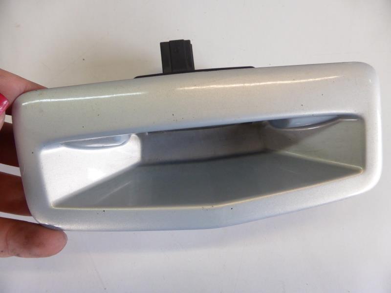 Bouton de coffre RENAULT MEGANE 2 PHASE 1  - 1